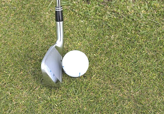 フッカーのボールの位置とフックの原因 直し方 ゴルフ総研